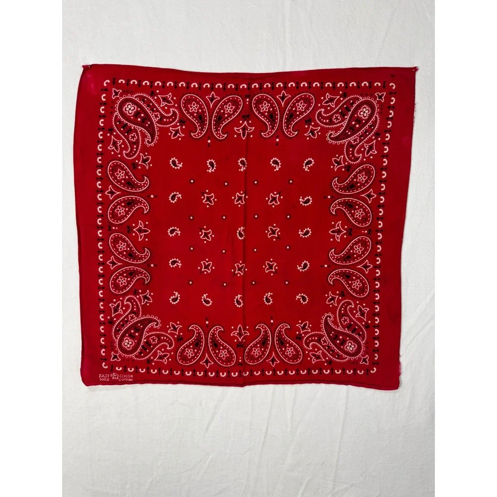 Vintage Fast Color Trunk Up Red Paisley Cotton Bandana Elephant Logo USA 70s
